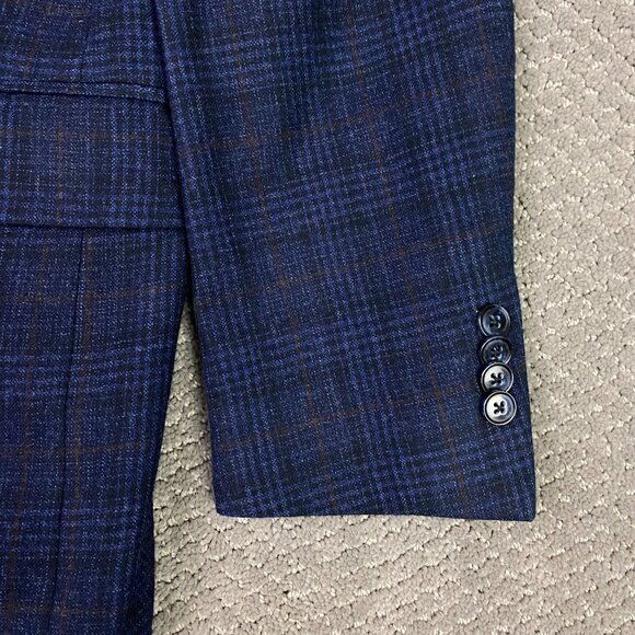 Peter Millar Windowpane Blazer Sport Coat Men's 42R Fit 42S Blue Soft Wool Plaid - Picture 4 of 16